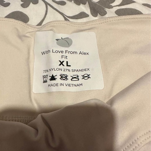 With Love From Alex Leggings Size XL - Picture 3 of 3